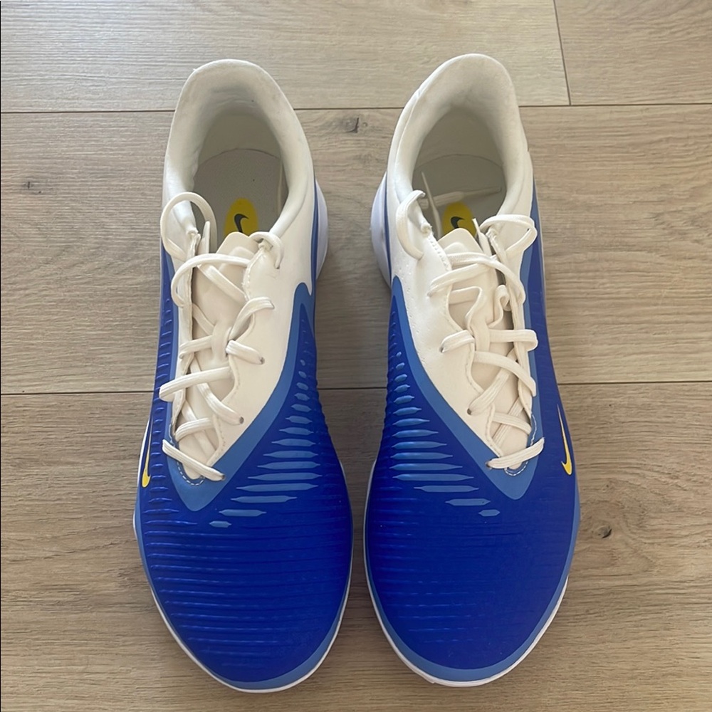 Nike Phantom 6 Low Academy Turf